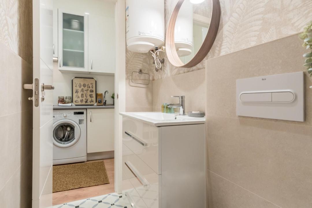 Cozy 1Bd 1Bth - Anton Martin Apartment Madrid Ngoại thất bức ảnh