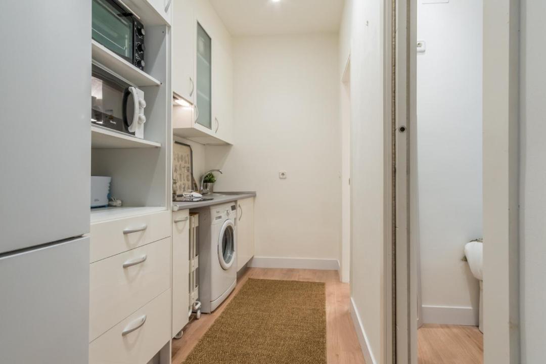 Cozy 1Bd 1Bth - Anton Martin Apartment Madrid Ngoại thất bức ảnh